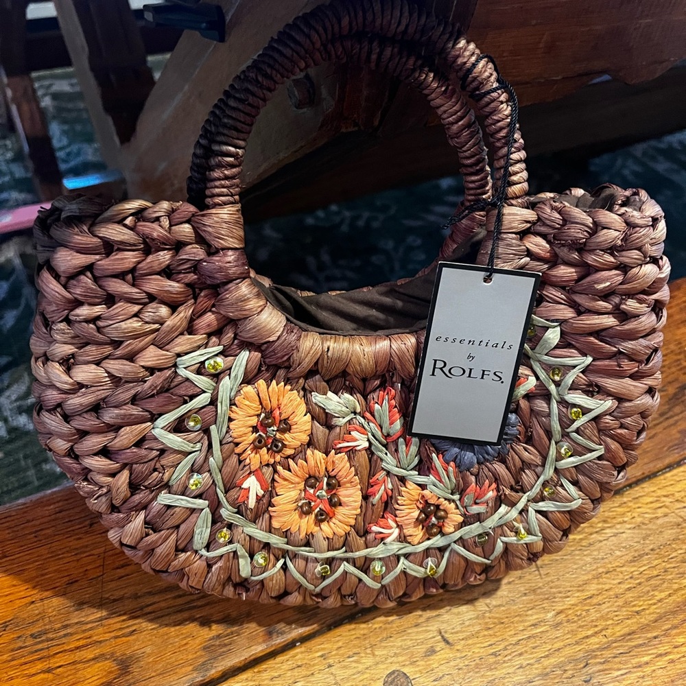 Rolf’s  little straw, handheld purse with embroidered design NWT